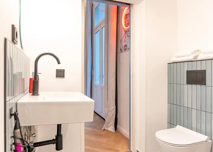 Retropop Designerzimmern Nahe Alster & Fuer 2 Personen By Ldgg 3* Hamburg